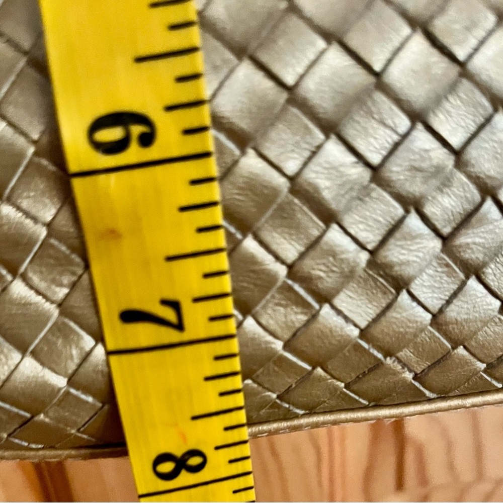 Vintage 80s Gold Metallic Woven Leather Crossbody Bag Boho Tassel Purse Glam - Picture 14 of 17